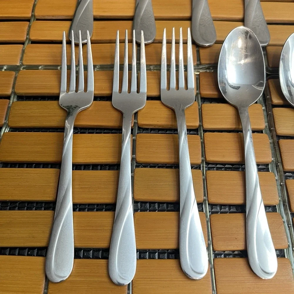 Pfaltzgraff Stainless Lot of 15 Piece Flatware Partial Service Replacements